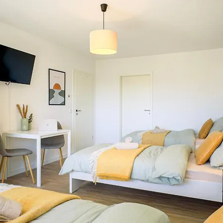 Apartment Bege Bizconnect *