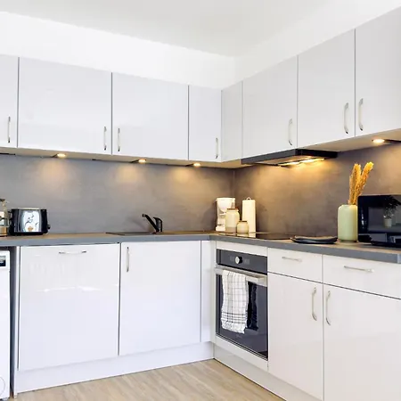 Apartment Bege Bizconnect *
